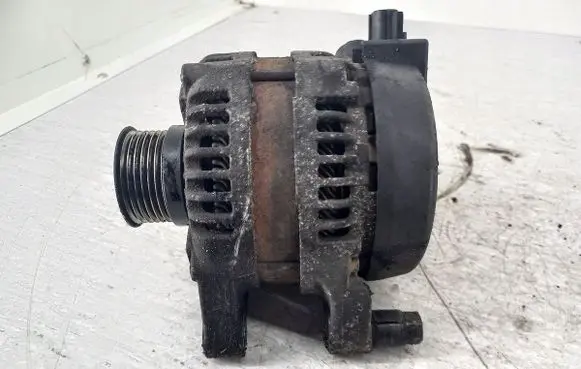Ford Focus Generator/alternator 30667067