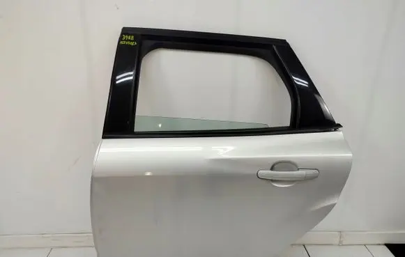 Ford Focus Rear door 
