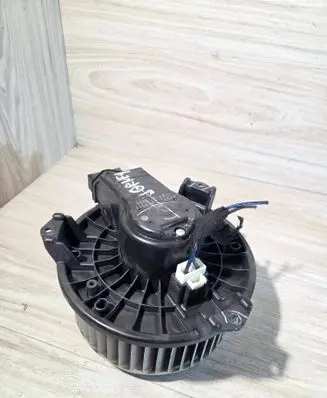 Dodge Journey Heater fan/blower AY2727005011 2K20