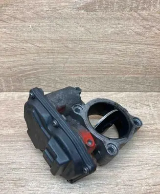 BMW 5 F10 F11 Throttle valve 7810752 10378517
