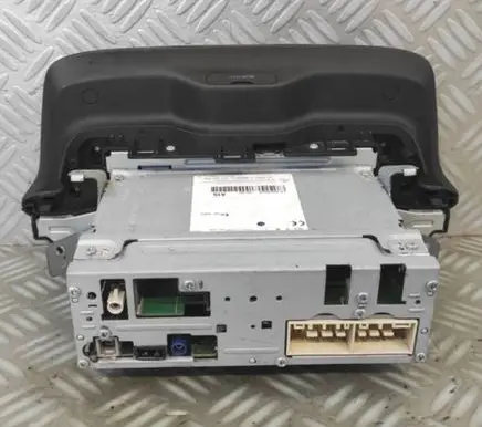 Hyundai Kona I Radio/CD/DVD/GPS head unit 96560J9102TMT AVC80J9EE