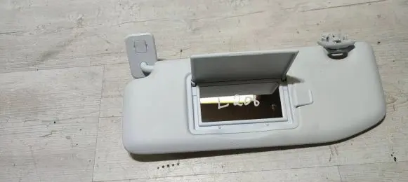 Peugeot 208 Sun visor L206