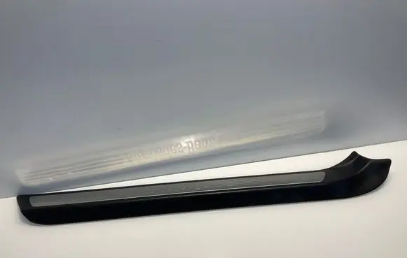 Mercedes-Benz E C207 W207 Front sill trim cover A2076800074 2076800074