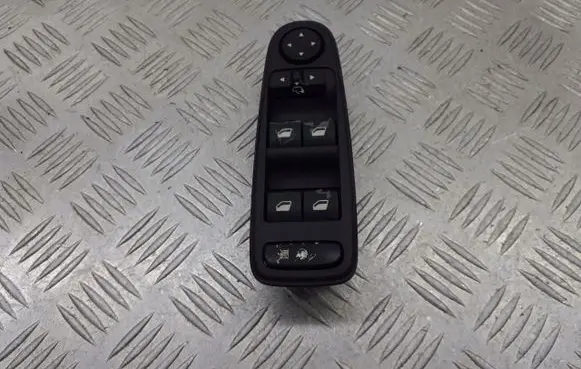 Citroen C4 I Picasso Electric window control switch 96639383ZD