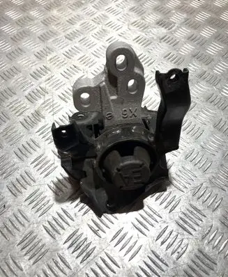 Toyota Aygo X Engine mount vacuum valve PK20023
