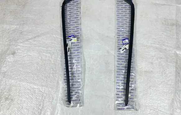 Volvo S90, V90 Windshield trim 31386574 31386574LH ET433M