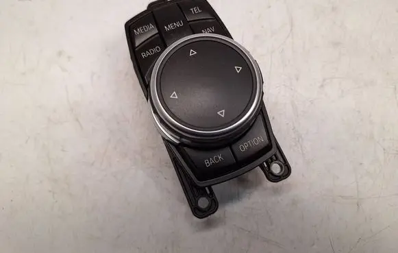 BMW 2 F22 F23 Head unit multimedia control 65829350723 65829332285 65829320288