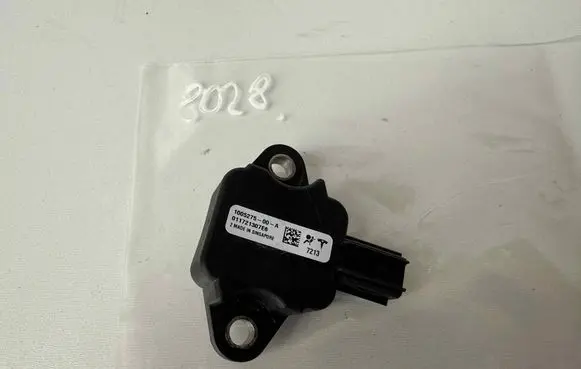 Tesla Model S Airbag deployment crash/impact sensor 100527500A