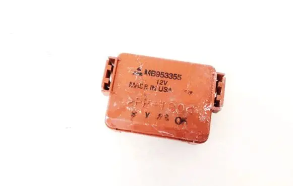 Mitsubishi Space Star Other control units/modules mb953355