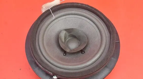 Suzuki SX4 Subwoofer speaker 39102-63J50
