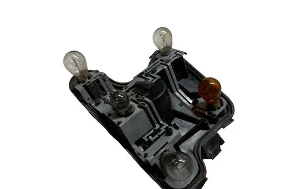 Audi A4 S4 B6 8E 8H Tail light bulb cover holder 153948 155808 155809