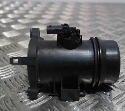 BMW 2 F22 F23 Mass air flow meter 8506359