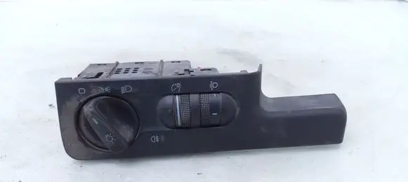 Volkswagen PASSAT B4 Light switch 3A1941531E