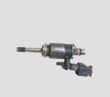 Skoda Karoq Fuel injector 04E906036AD