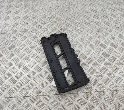 Volkswagen Touareg I Rocker cam cover 059103470R 059103470