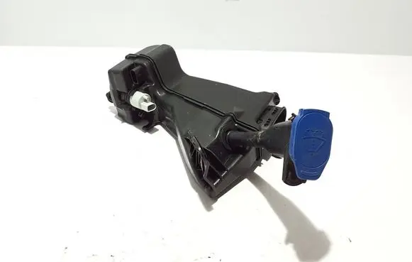 Mercedes-Benz E W214 Windshield washer fluid reservoir/tank A2068600300