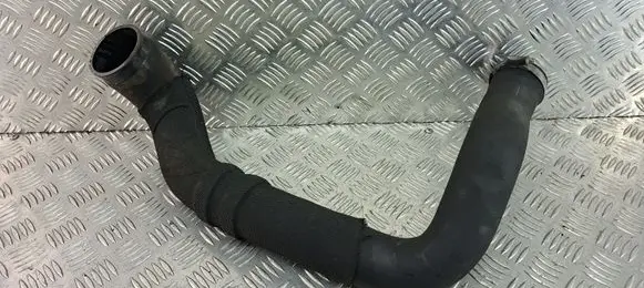 Intercooler hose/pipe