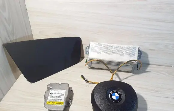 BMW X3 E83 Airbag set 306147999L83 397056041122 3453791