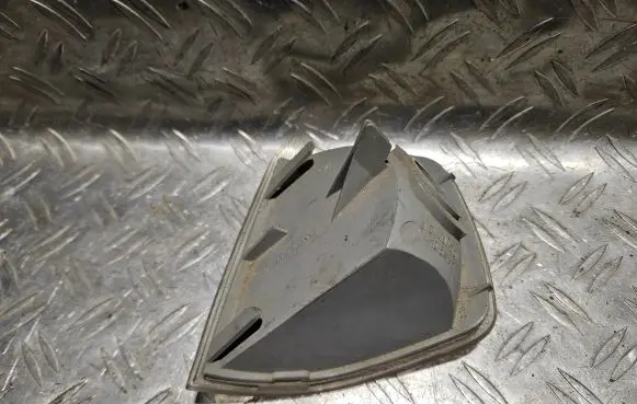 Peugeot 405 Front indicator light 0086045 86045