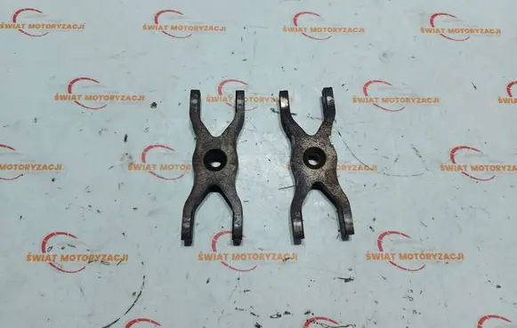 Ford Transit Fuel Injector clamp holder 6C1Q9L535AD