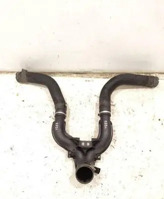 Maserati Ghibli Intercooler hose/pipe H20946