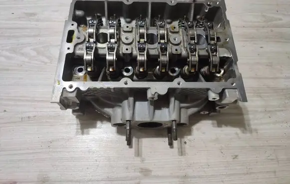 Skoda Scala Engine head 04C103404S