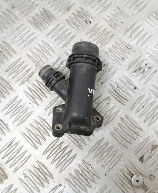 BMW 5 E39 Engine coolant pipe/hose 11122247744