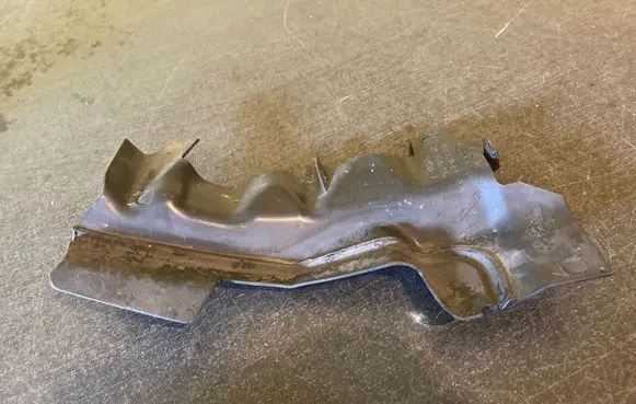 Ford Transit - Tourneo Connect Intercooler air guide/duct channel DT118339AB