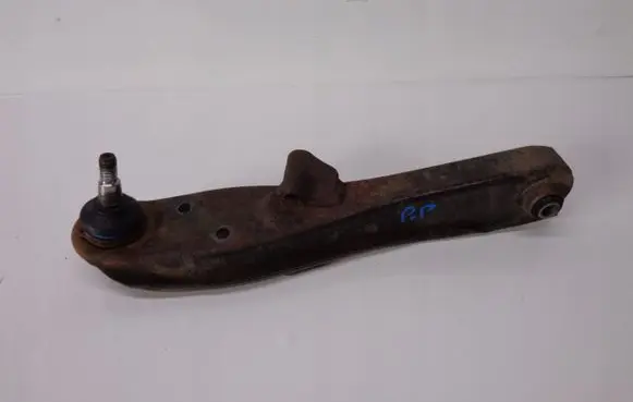 Mitsubishi Pajero Rear control arm