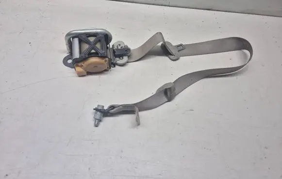 Mazda CX-7 Front seatbelt C9587N EH64RH