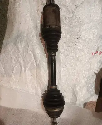 BMW 3 F30 F35 F31 Front driveshaft 7597694