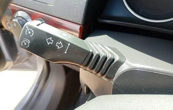 Opel Astra H Light switch