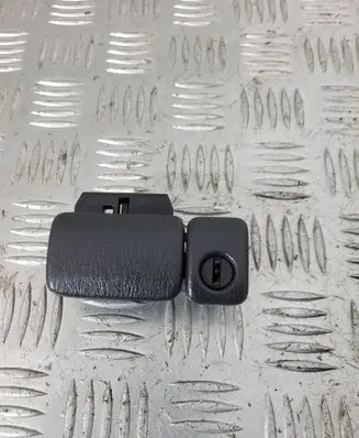 Suzuki Jimny Glove box handle 