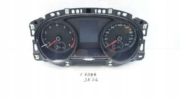 Volkswagen Golf VII Speedometer (instrument cluster) 5G1920740D