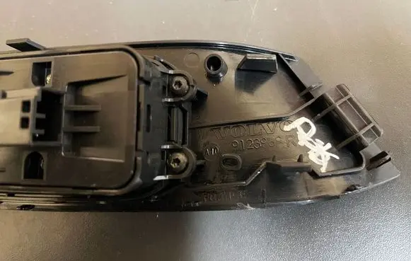 Volvo V60 Electric window control switch 31334345