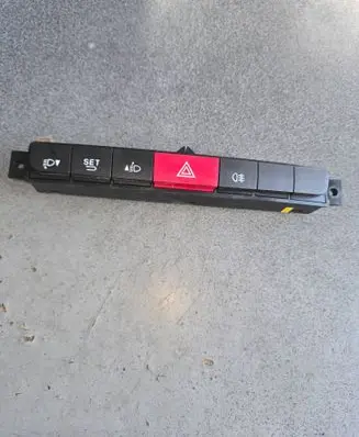 Opel Combo D Other switches/knobs/shifts 95524530 T098