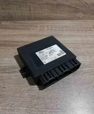 Ford Focus Comfort/convenience module 98AG15K600DB 5WK47230B