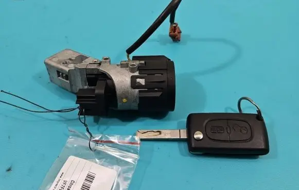 Citroen C3 Ignition lock IMPRK1381599