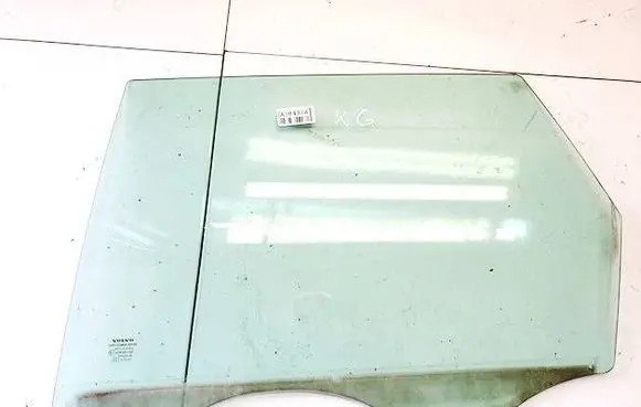 Volvo V50 Rear door window glass dot57m20as2