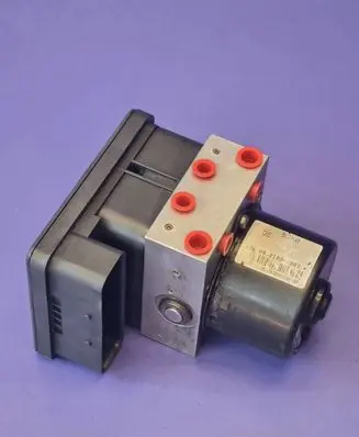 Opel Agila B ABS Pump 06210951723 06210209834 52K0