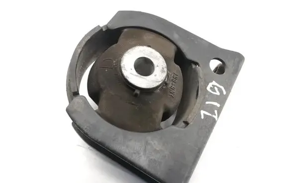 Toyota Avensis T270 Gearbox mount