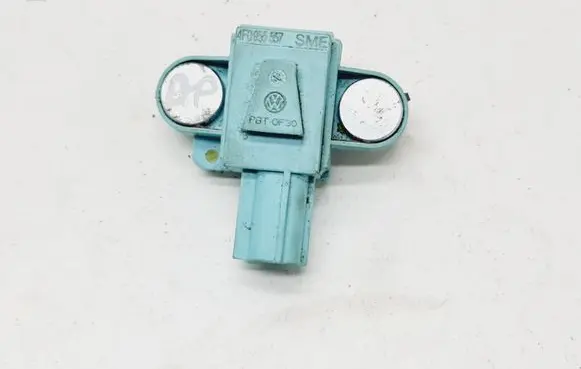 Audi A6 S6 C6 4F Airbag deployment crash/impact sensor 4F0955557