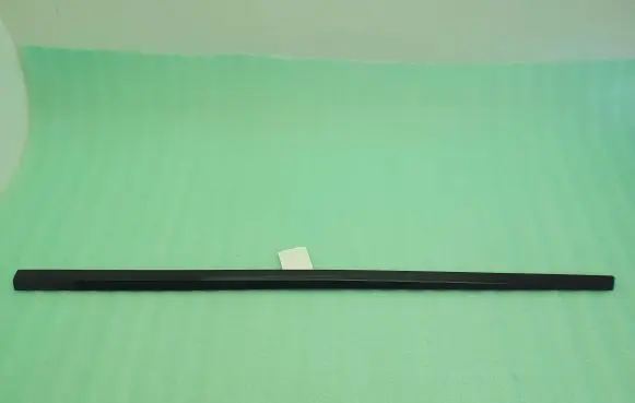 Dodge Grand Caravan Front door trim (molding) OZR52TRMAA