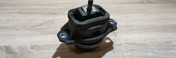 Land Rover Range Rover Sport L320 Engine mount bracket KKB500441G