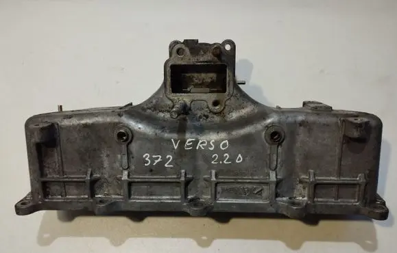 Toyota Corolla Verso AR10 Intake manifold 171110R010