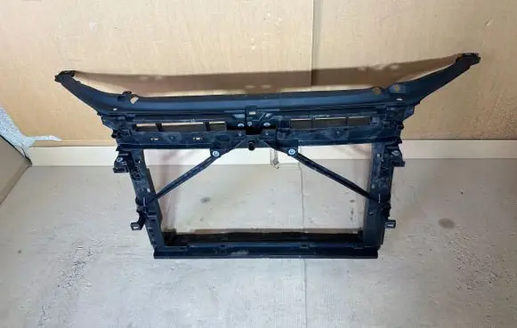 Skoda Octavia Mk3 (5E) Radiator support slam panel 5E0805588SKODA