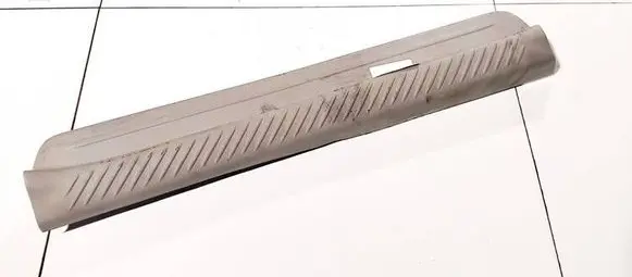 Mazda MPV Front sill trim cover lc6268720