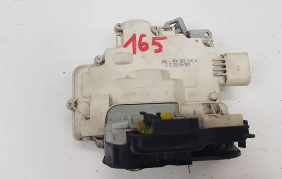 Audi A6 S6 C6 4F Rear door lock 4F0839016A