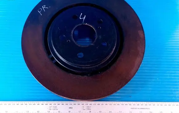 Toyota Sienna XL40 IV Front brake disc