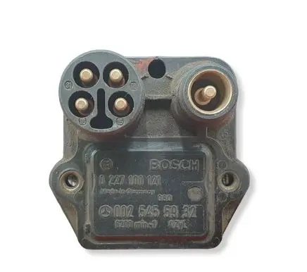 Mercedes-Benz 190 W201 Ignition amplifier control unit 0227100121 0025455932